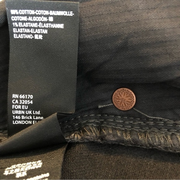 Free People Womens Taliesin Black Cut Off Shorts Size 25 - Picture 12 of 12